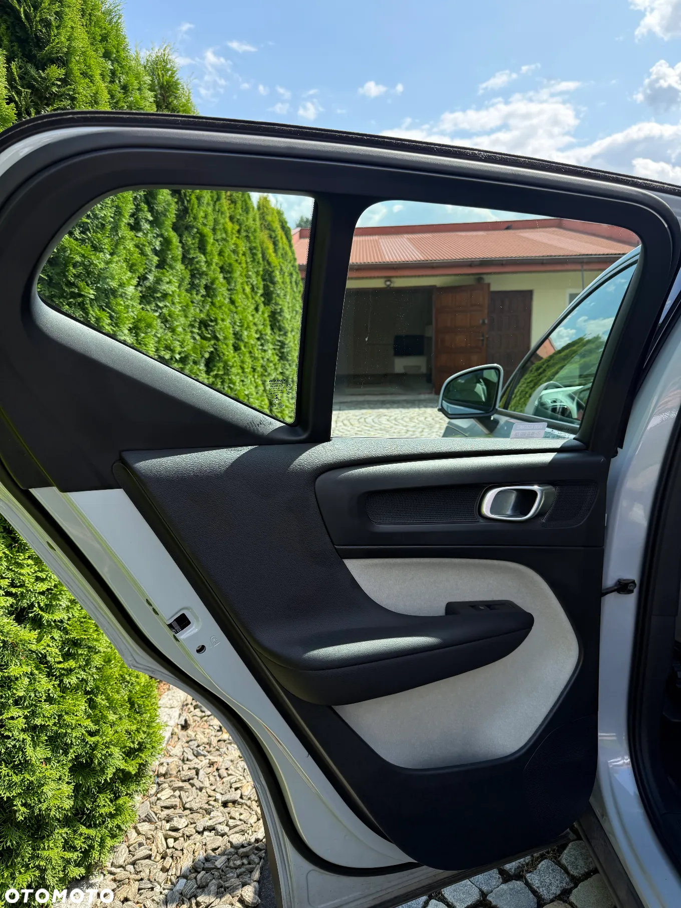 Volvo XC 40 T3 Momentum Pro - 9