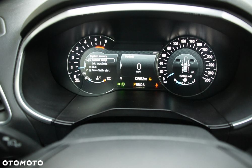 Ford S-Max 2.0 EcoBlue Titanium - 34