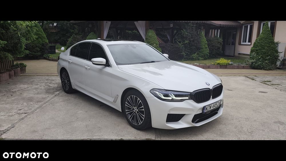 BMW Seria 5 530i Sport Line - 3