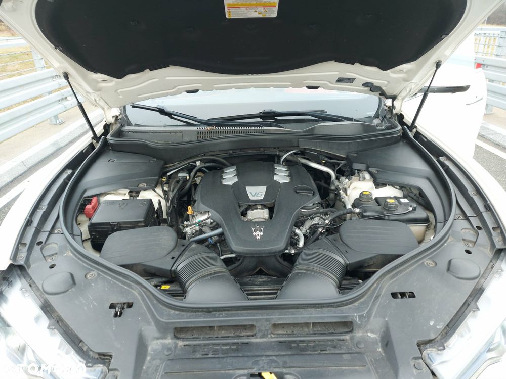 Maserati Levante Q4 GranLusso - 26