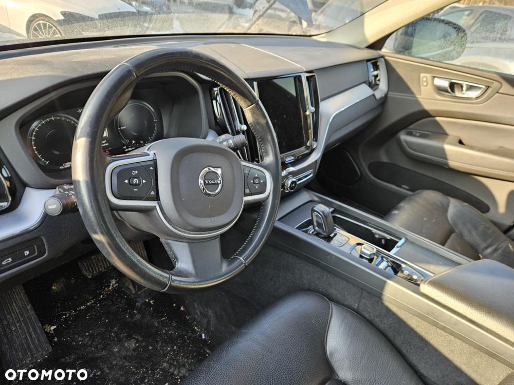 Volvo XC 60 T6 AWD Recharge Geartronic Inscription Expression - 8