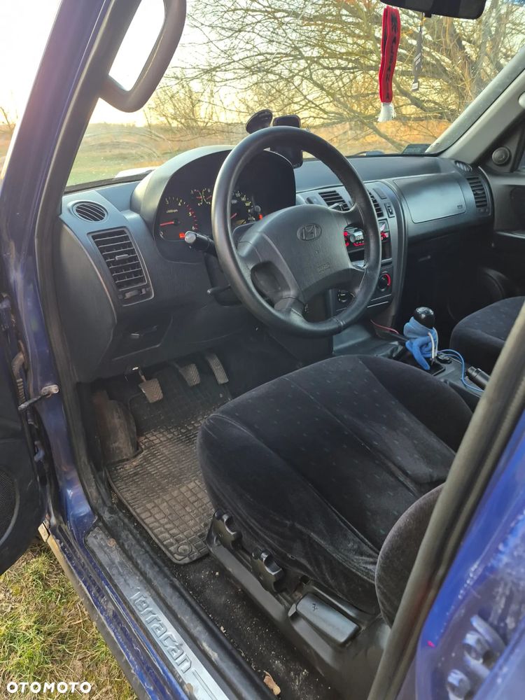 Hyundai Terracan 2.9 CRDi Basic - 16