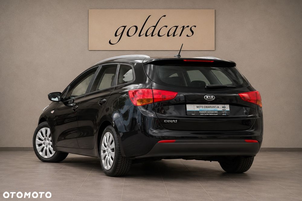 Kia Ceed 1.4 CVVT ISG Dream Team Edition - 4