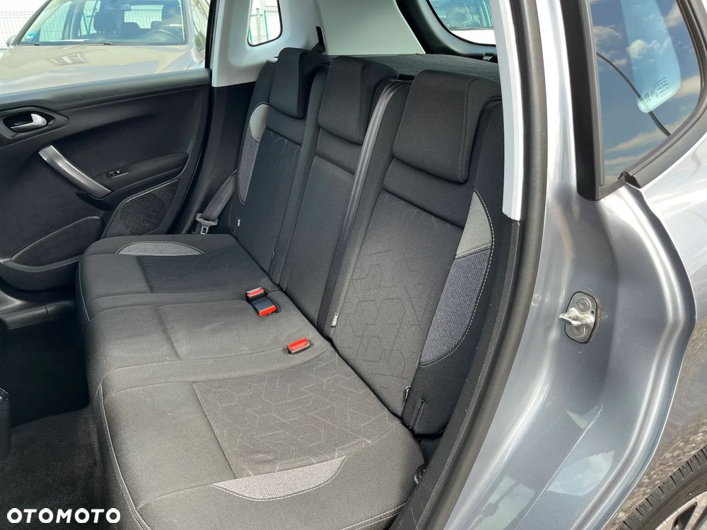 Peugeot 2008 - 30