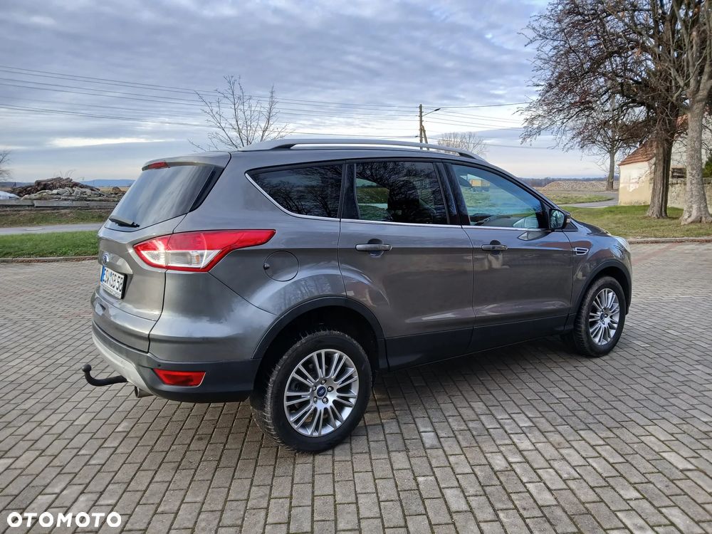 Ford Kuga 2.0 TDCi 4x4 Titanium - 5