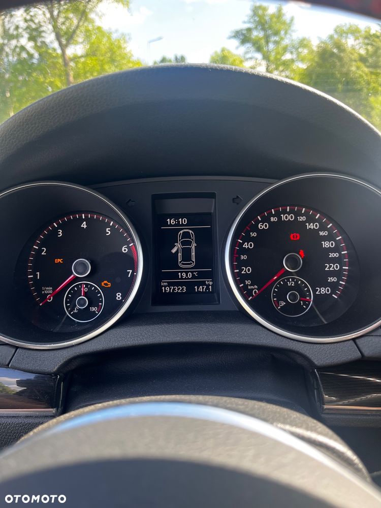 Volkswagen Golf - 17