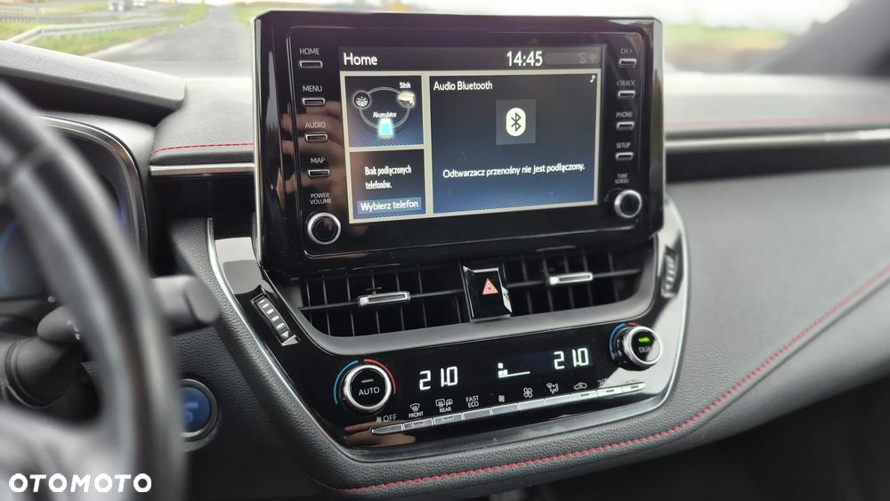 Toyota Corolla 1.8 Hybrid Selection - 9