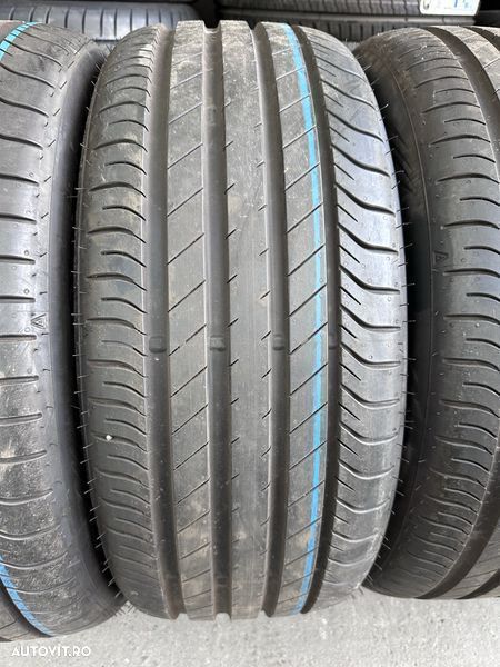 235/45/19 Dunlop 4piese - 4