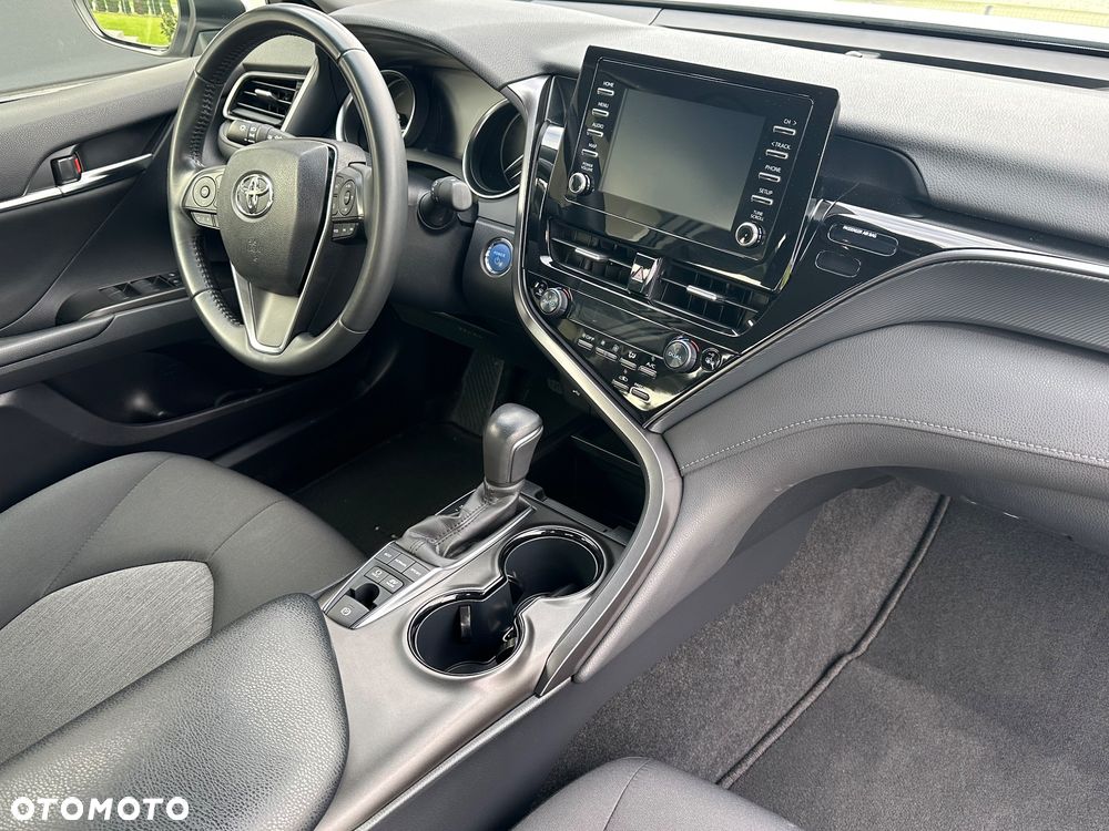 Toyota Camry 2.5 Hybrid Comfort CVT - 19