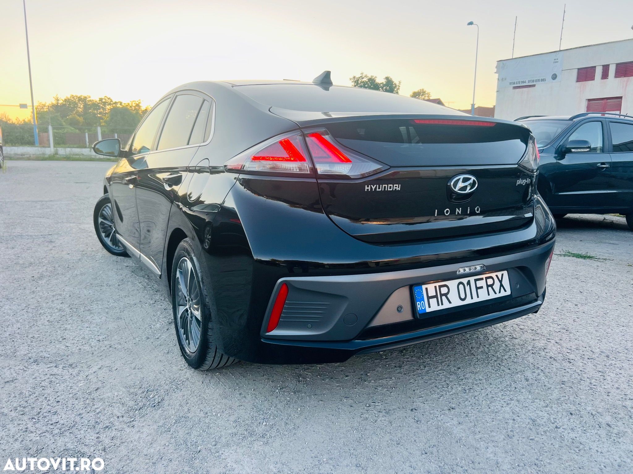 Hyundai IONIQ Plug-In Hybrid 1.6 141CP Exclusive - 19