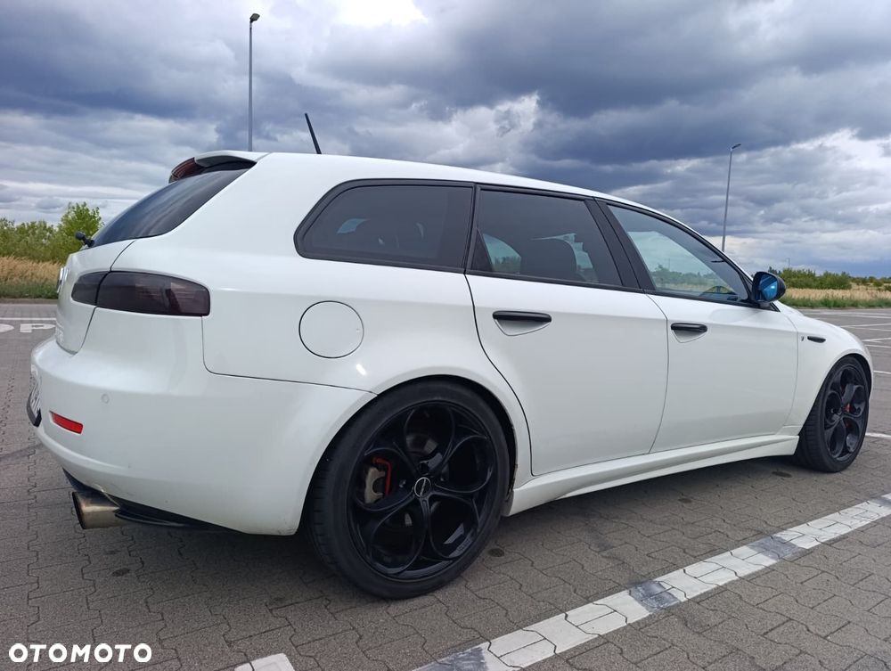Alfa Romeo 159 1750TBi Sport - 5