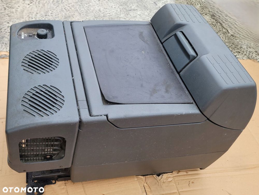 LODÓWKA / CHŁODZIARKA MAN TGS TGX TGM TGL - 5