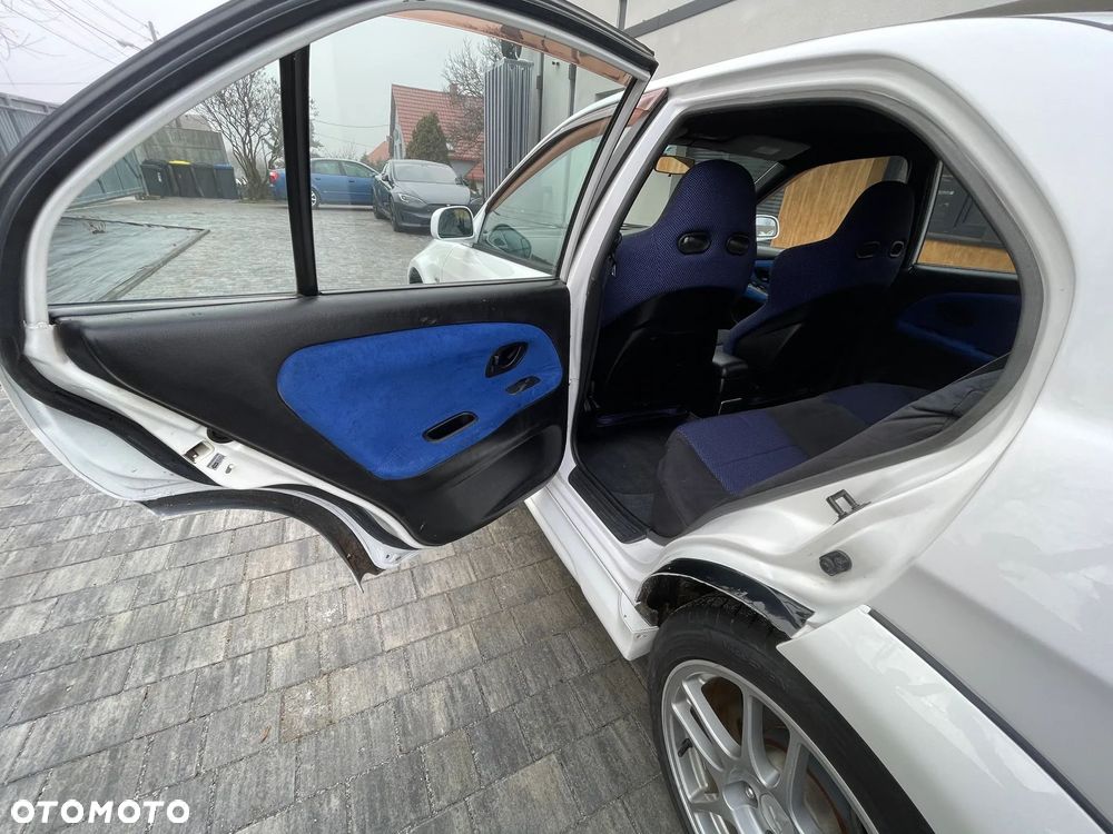 Mitsubishi Lancer Evolution - 17