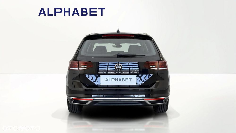 Volkswagen Passat 2.0 TDI EVO Elegance DSG - 8