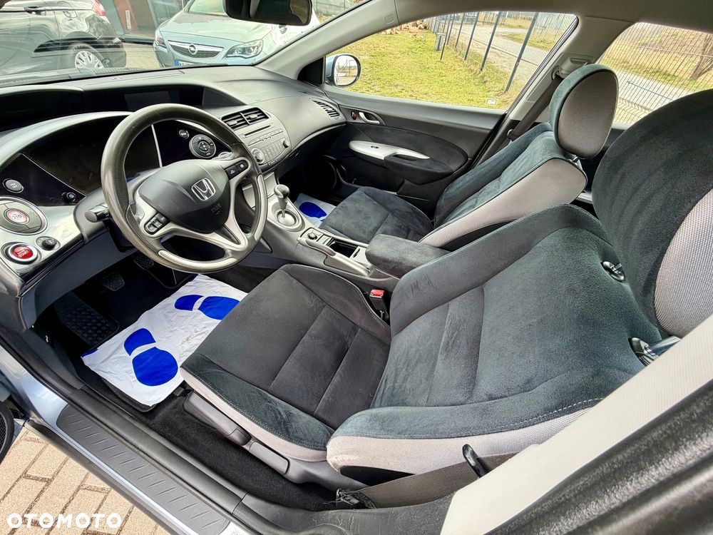 Honda Civic 1.8i-VTEC Executive - 6