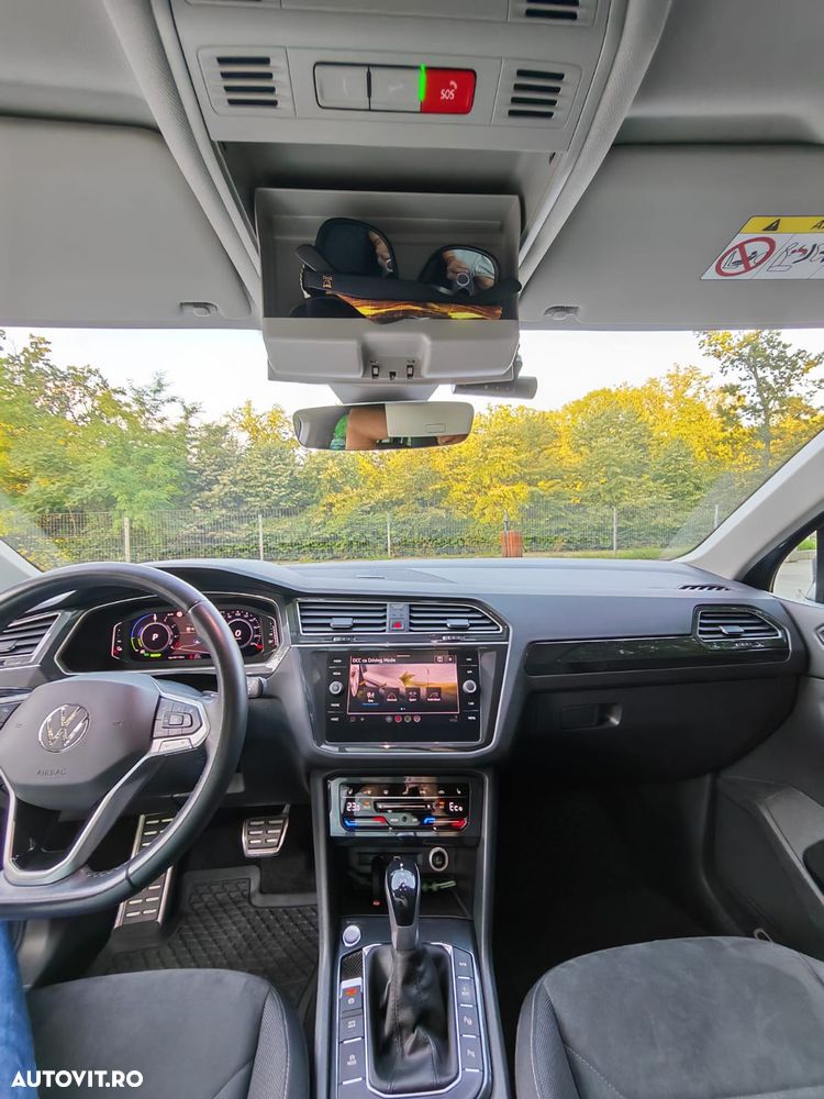 Volkswagen Tiguan - 10