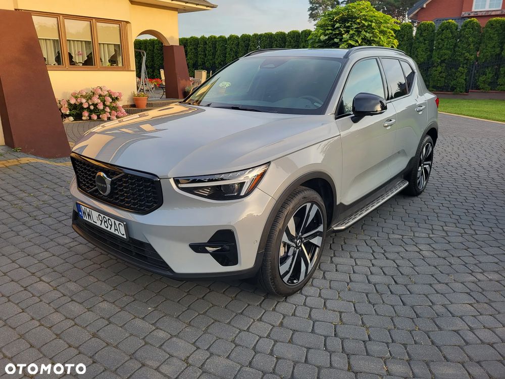 Volvo XC 40 B5 AWD Ultimate Dark - 6