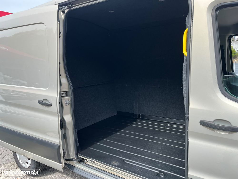 Ford Transit | 2.0 Diesel | 130 CV | 3 Lug. - 8