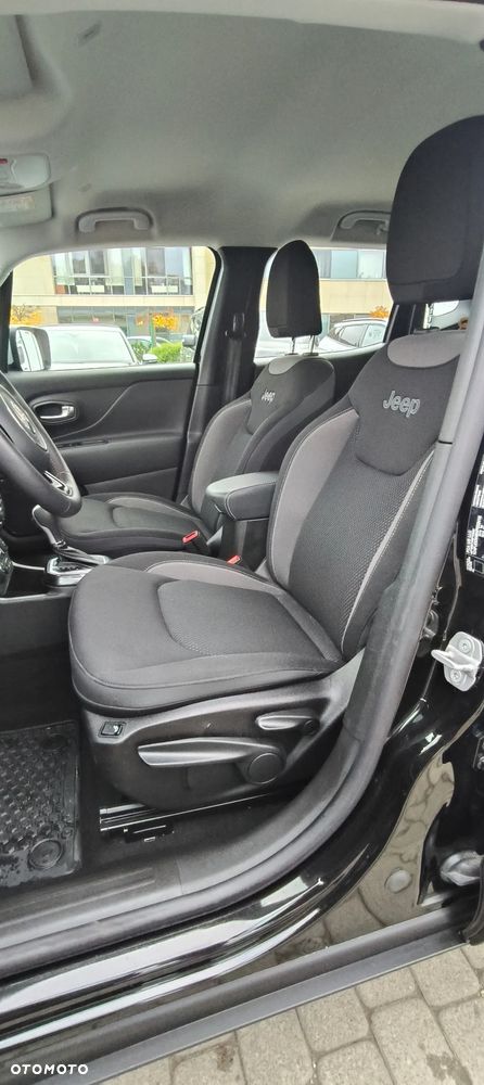 Jeep Renegade 1.3 T-GDI 4xe PLUG-IN Hybrid Automatik Limited - 12