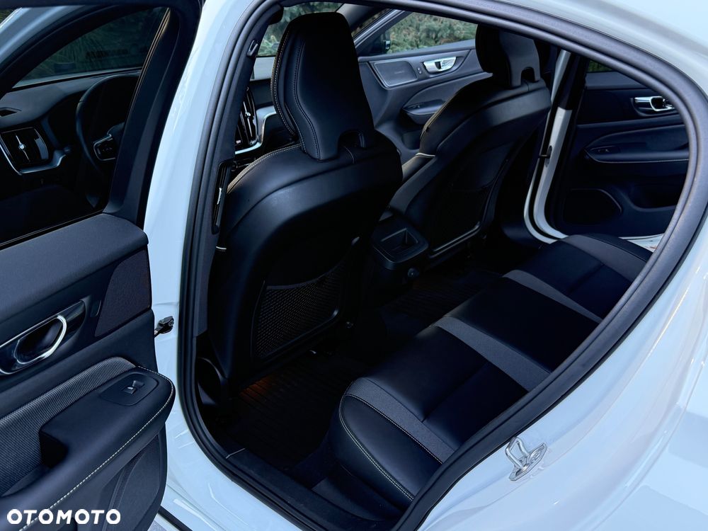 Volvo S60 - 8