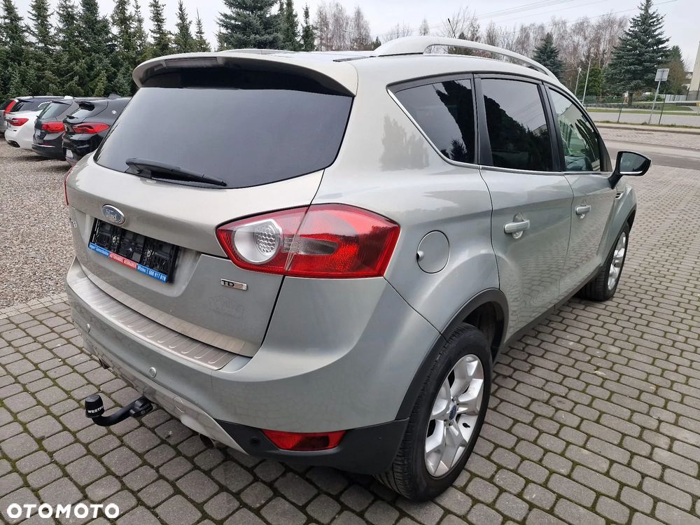 Ford Kuga 2.0 TDCi 2x4 Titanium - 7