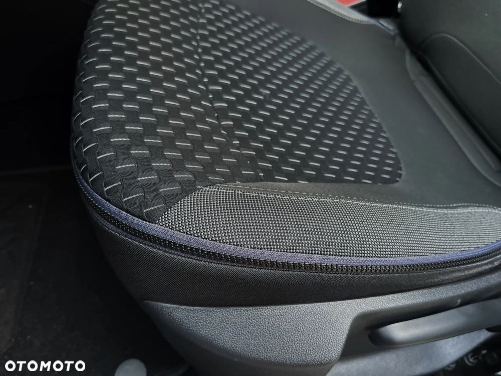 Renault Captur - 37