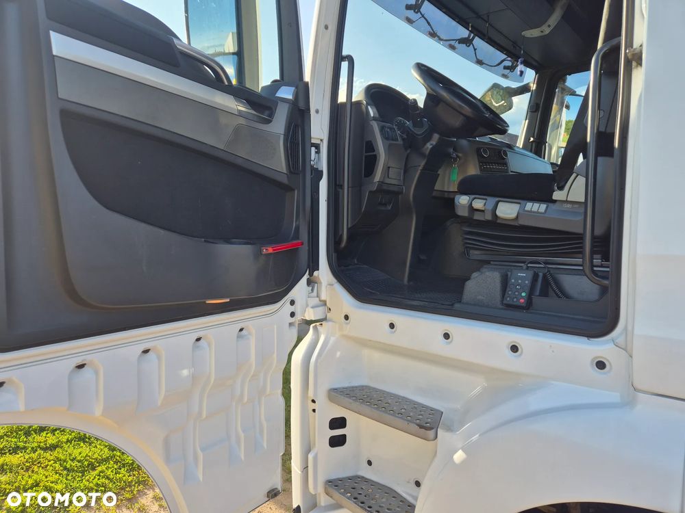 MAN TGX - 9