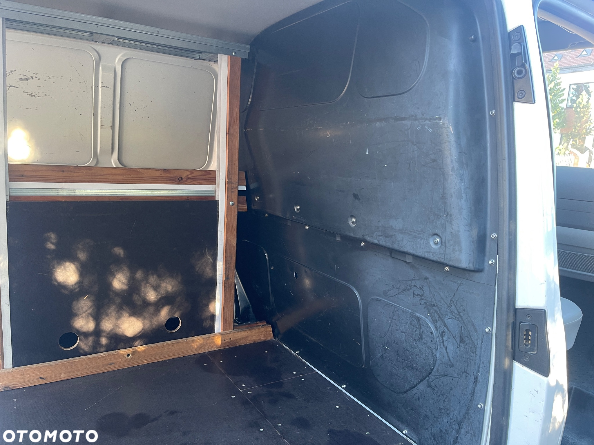 Volkswagen TRANSPORTER - 29