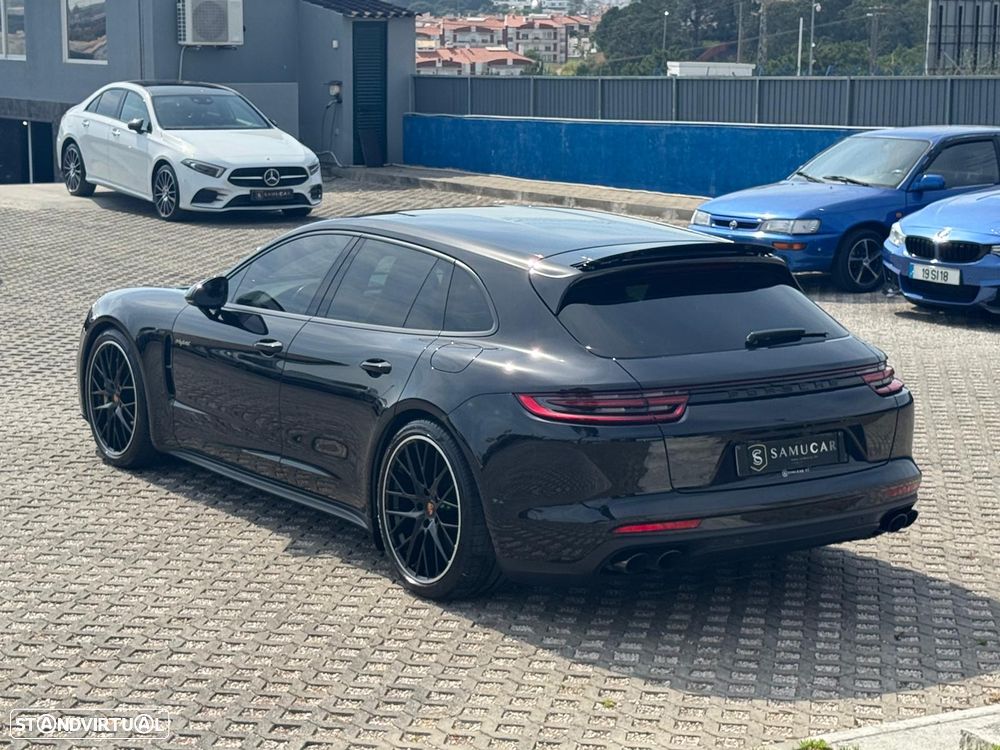 Porsche Panamera Sport Turismo 4 E-Hybrid Platinum Edition - 4