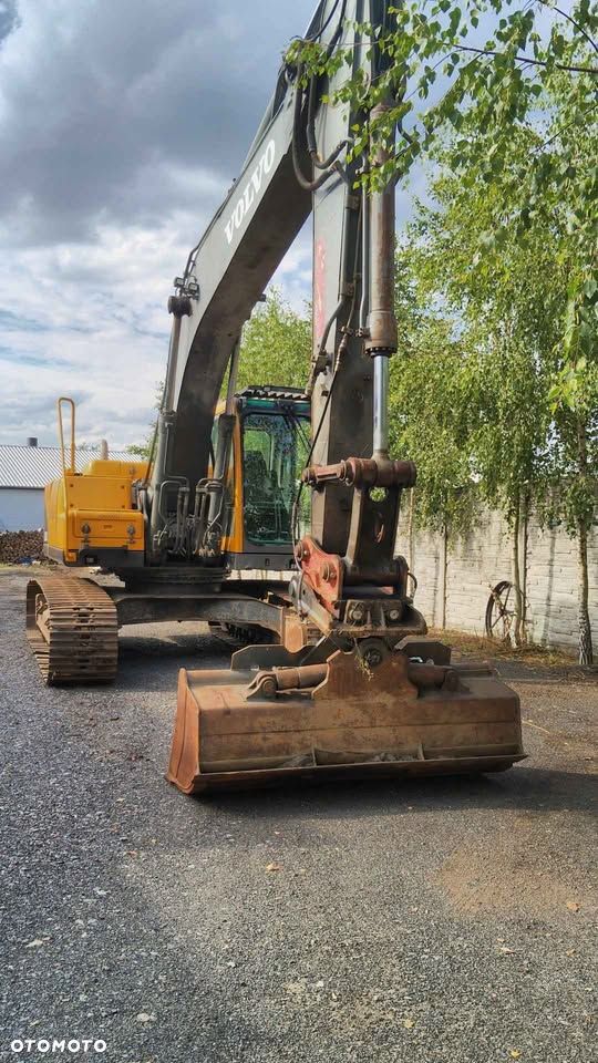 Volvo EC210B LC - 5