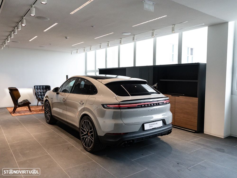 Porsche Cayenne Coupé S E-Hybrid - 2