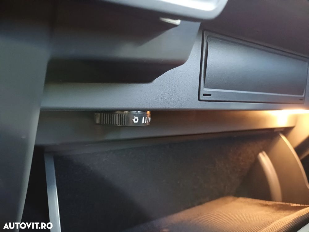 Skoda Superb 1.5 TSI DSG Ambition - 30