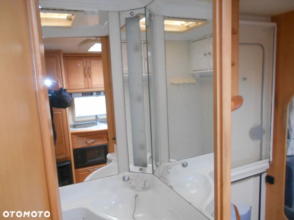 Hobby EXCLUSIVE 560 - 11