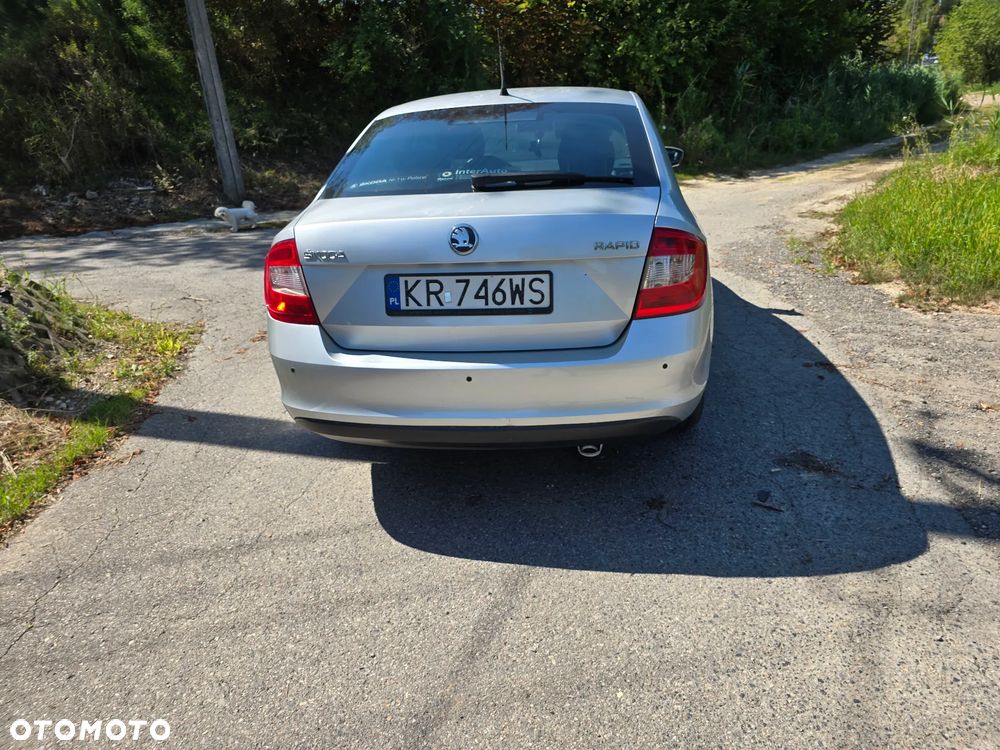 Skoda RAPID 1.2 TSI Edition - 5