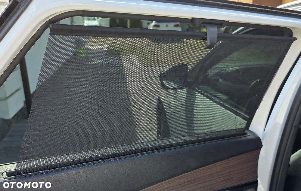 Peugeot 5008 PureTech 180 EAT8 Stop & Start GT - 31