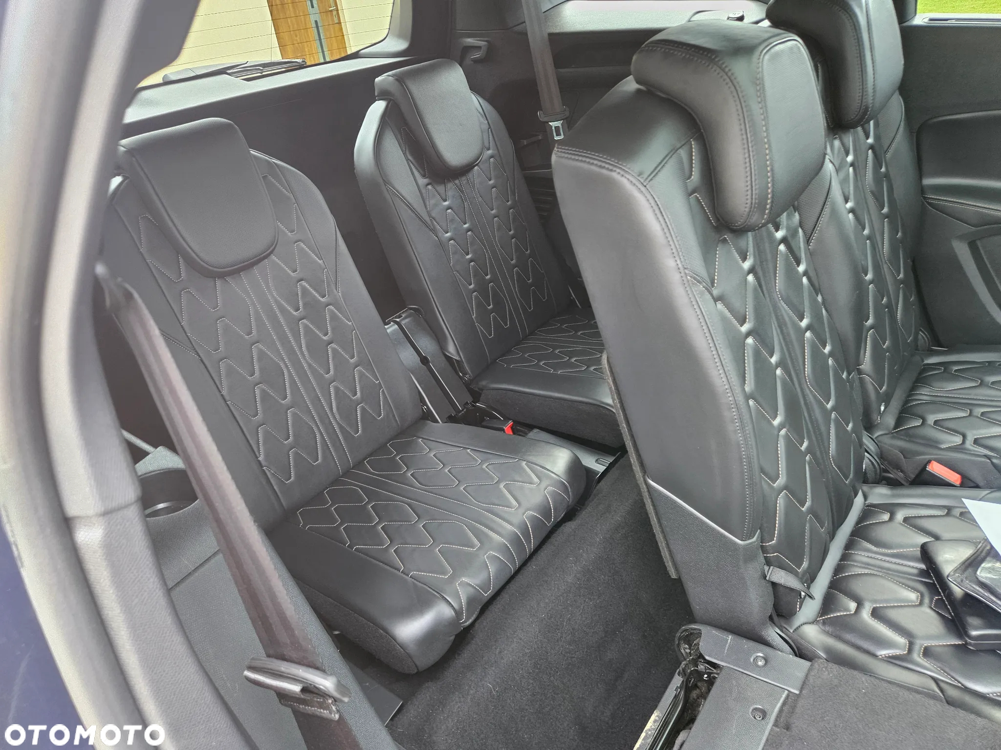 Peugeot 5008 BlueHDI 180 EAT8 GT Pack - 37