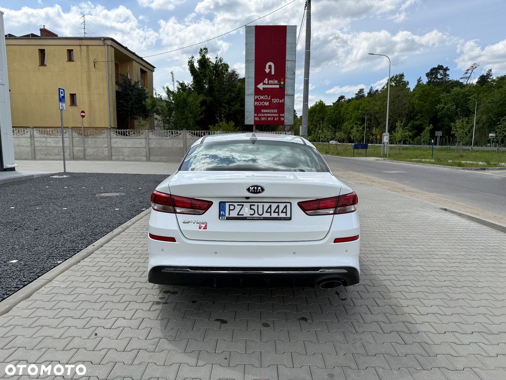 Kia Optima 1.6 T-GDI L DCT - 11