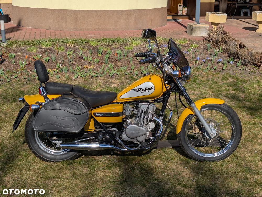 Honda CA - 4