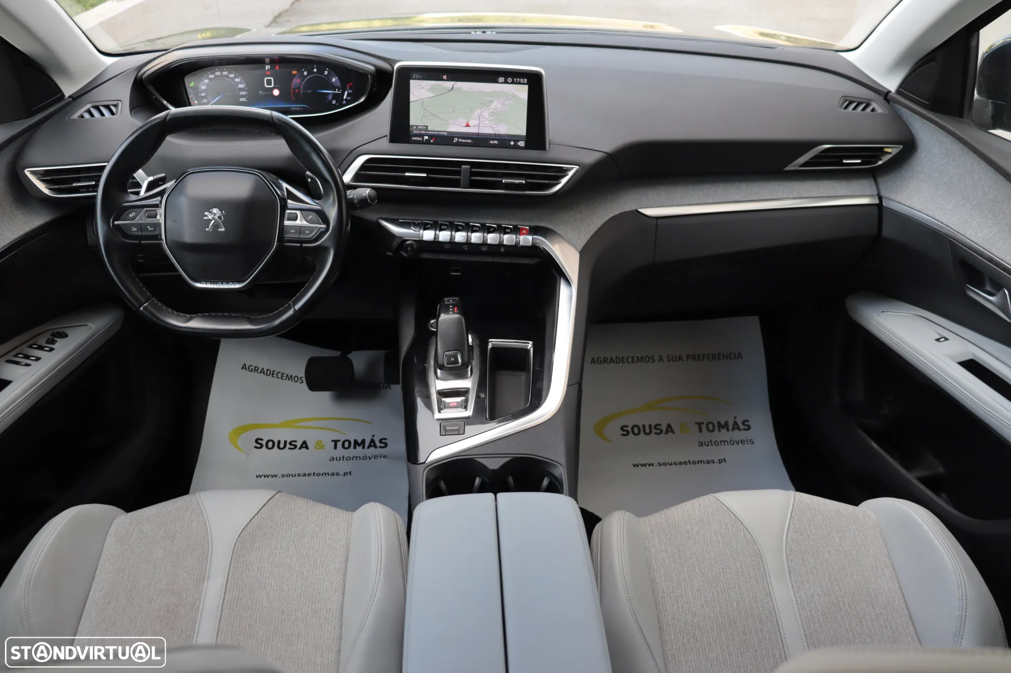 Peugeot 5008 1.2 PureTech Allure EAT8 - 8