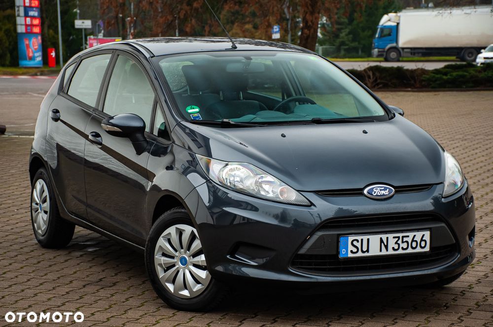 Ford Fiesta 1.4 Champions Edition - 30