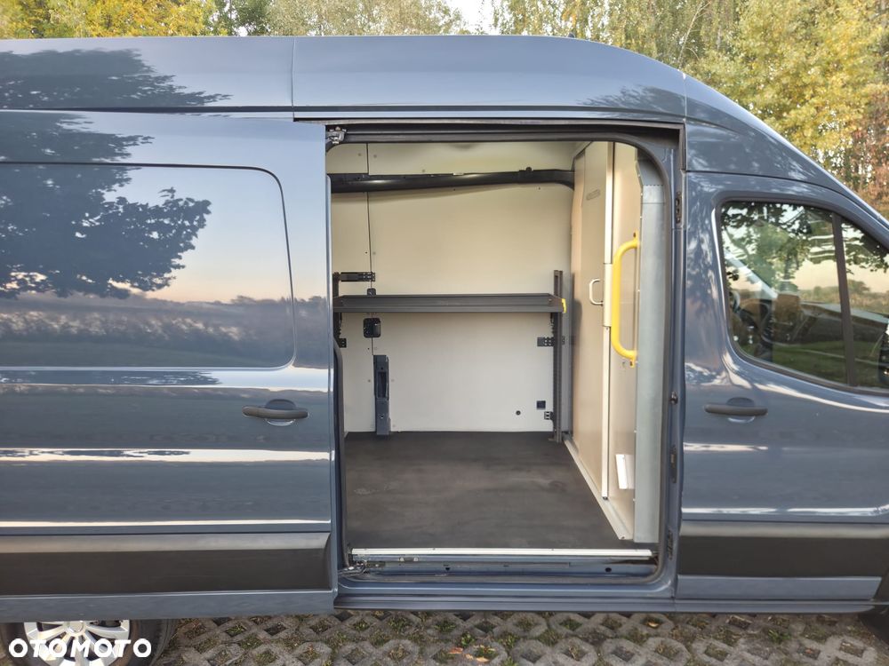 Ford Transit - 18