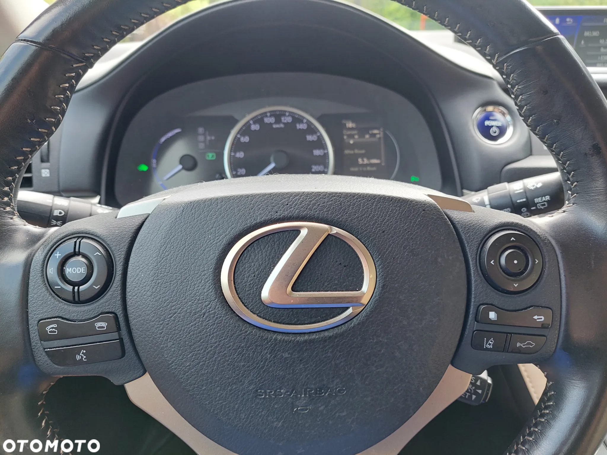 Lexus CT - 19