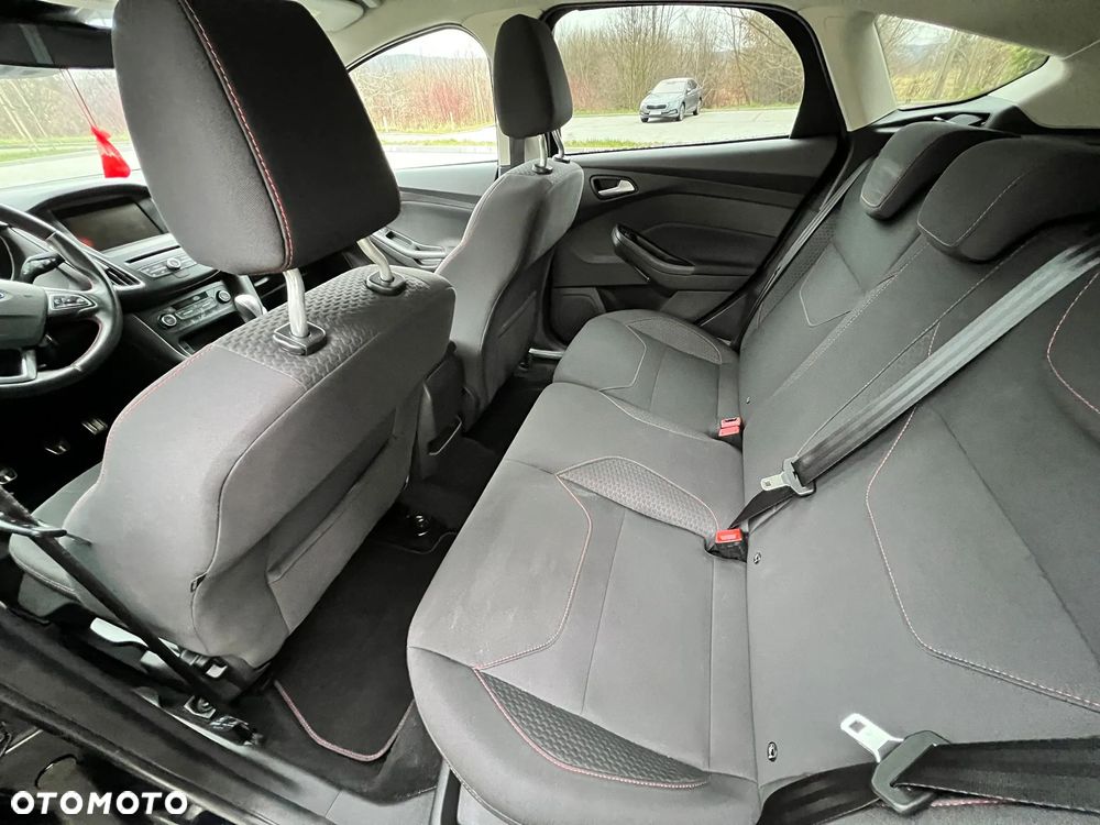 Ford Focus 1.5 EcoBoost Black Edition ASS - 33