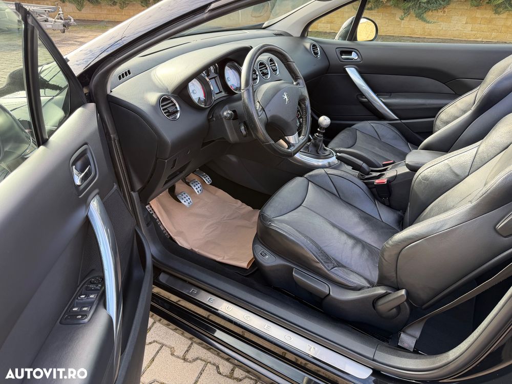 Peugeot 308 2.0 HDI Premium Pack - 13