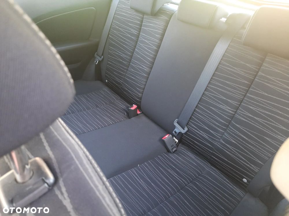 Mazda 2 1.4 CD Sport Impuls - 7