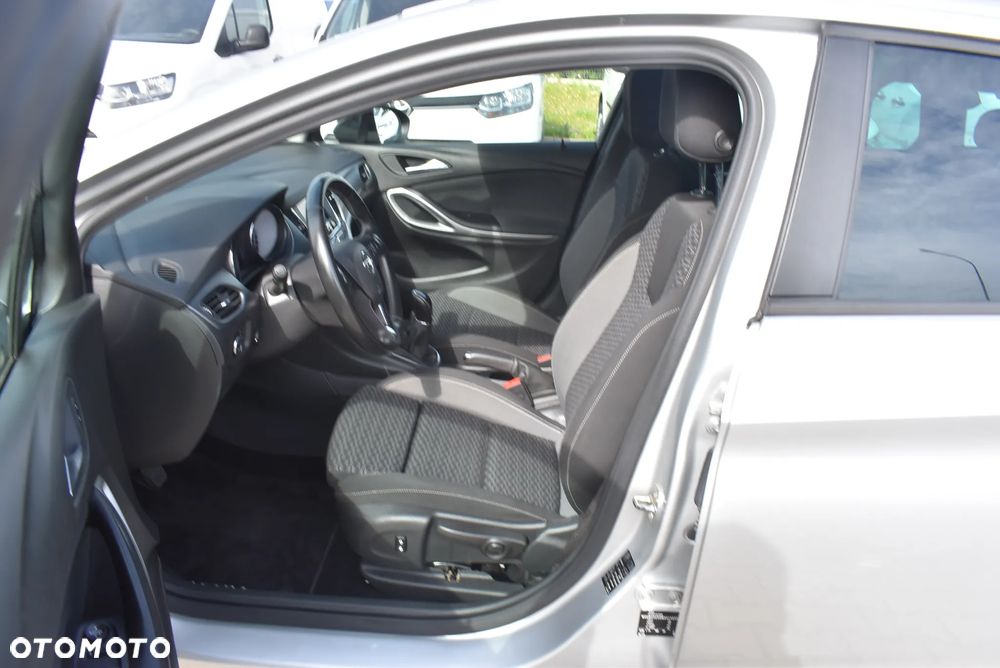 Opel Astra V 1.5 CDTI Edition S&S - 11