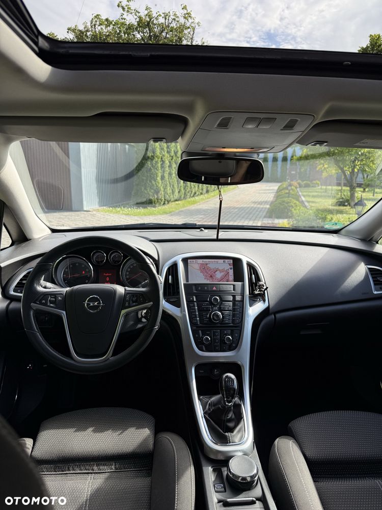 Opel Astra - 4