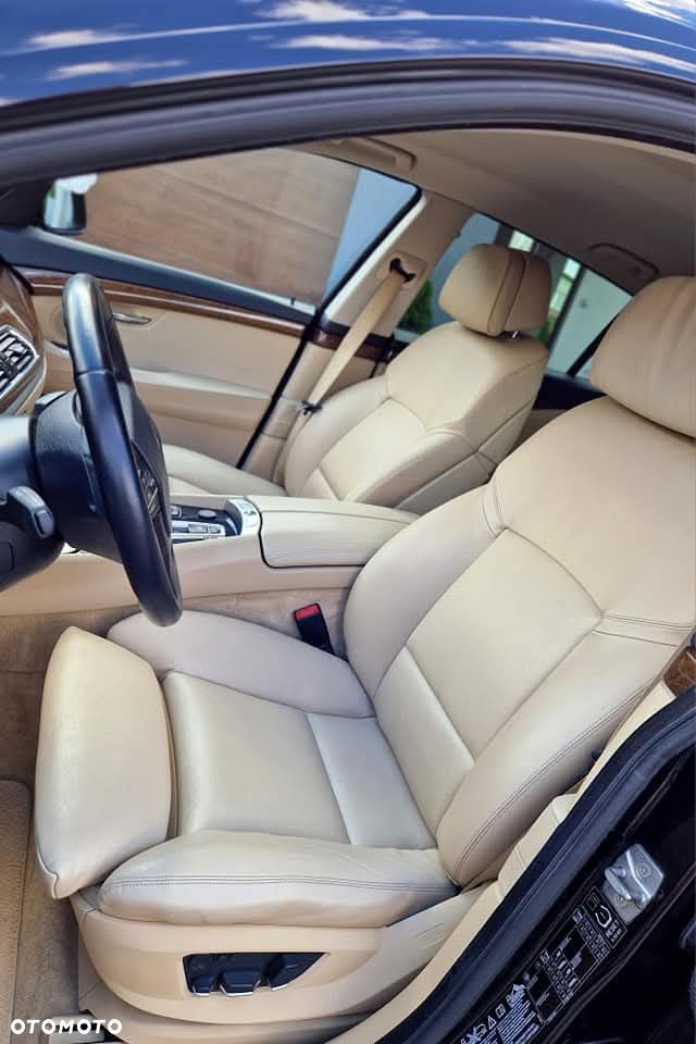 BMW 5GT 535i - 4