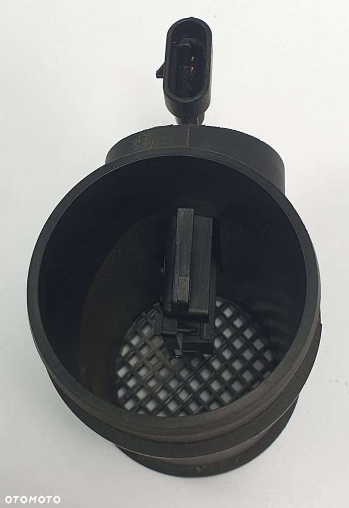 PRZEPŁYWOMIERZ POWIETRZA OPEL ASTRA III H 1.6 16V - 2