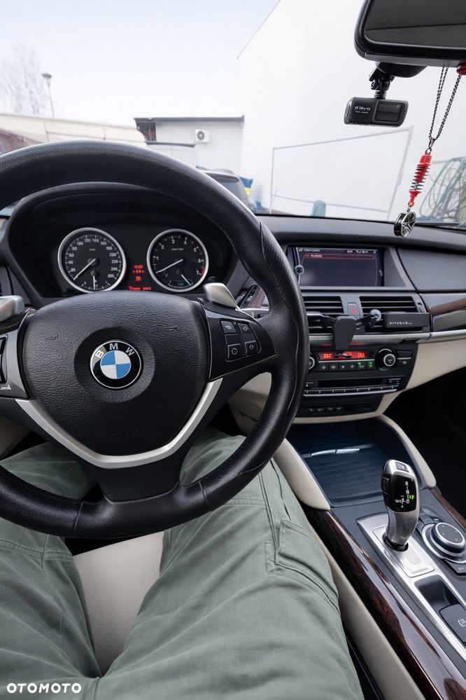 BMW X6 - 9